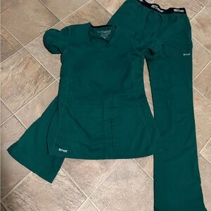 Grey's Anatomy by Barco Teal Scrub Top